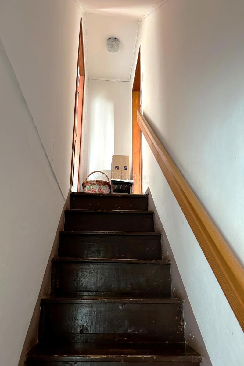 Hiša Vodnjan, 230m2