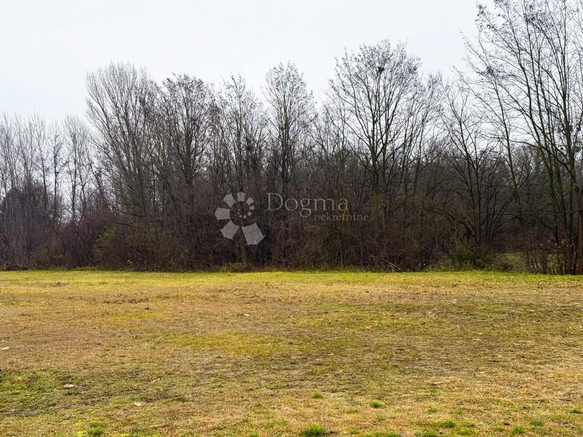 Zazidljivo zemljišče Kuršanec, Čakovec - Okolica, 3.260m2