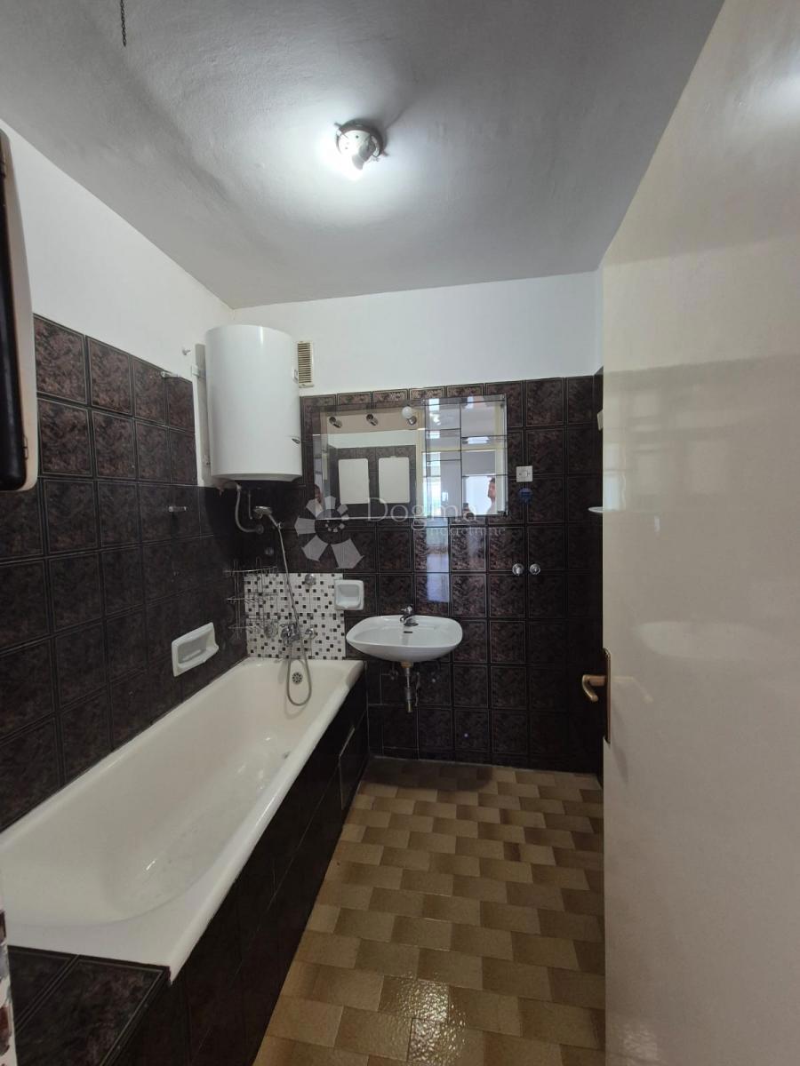 Stanovanje Krimeja, Rijeka, 80,50m2