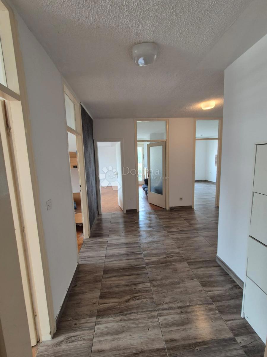 Stanovanje Krimeja, Rijeka, 80,50m2