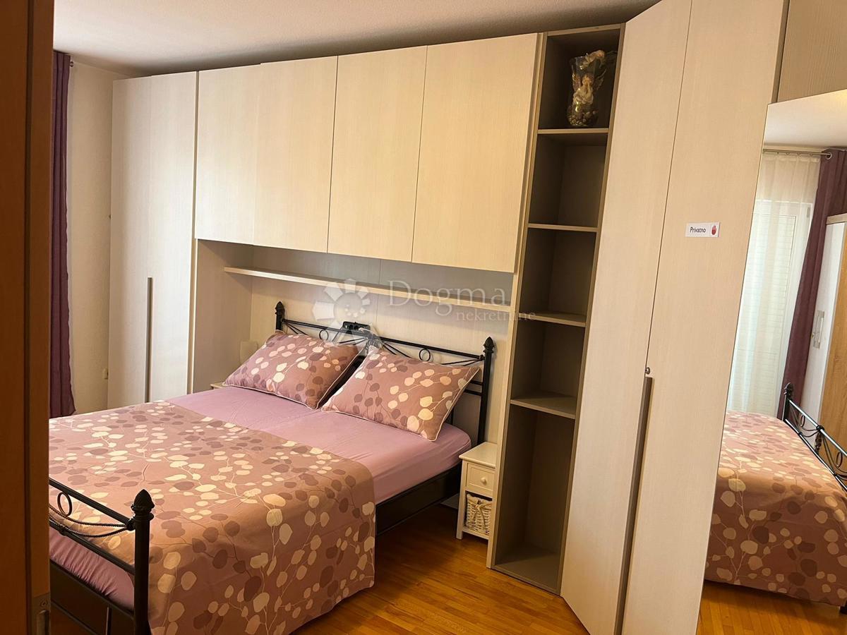 Stanovanje Duće, Dugi Rat, 105m2