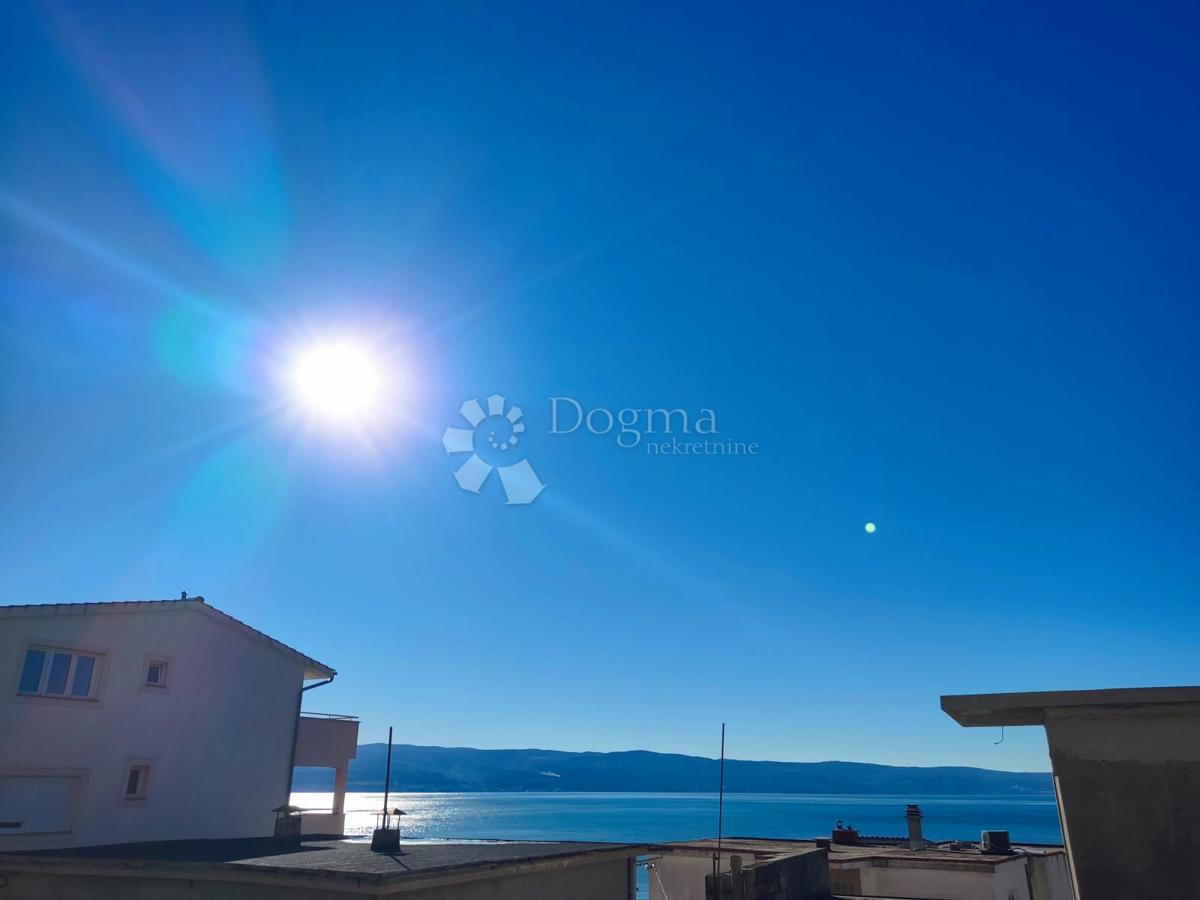 Stanovanje Duće, Dugi Rat, 105m2