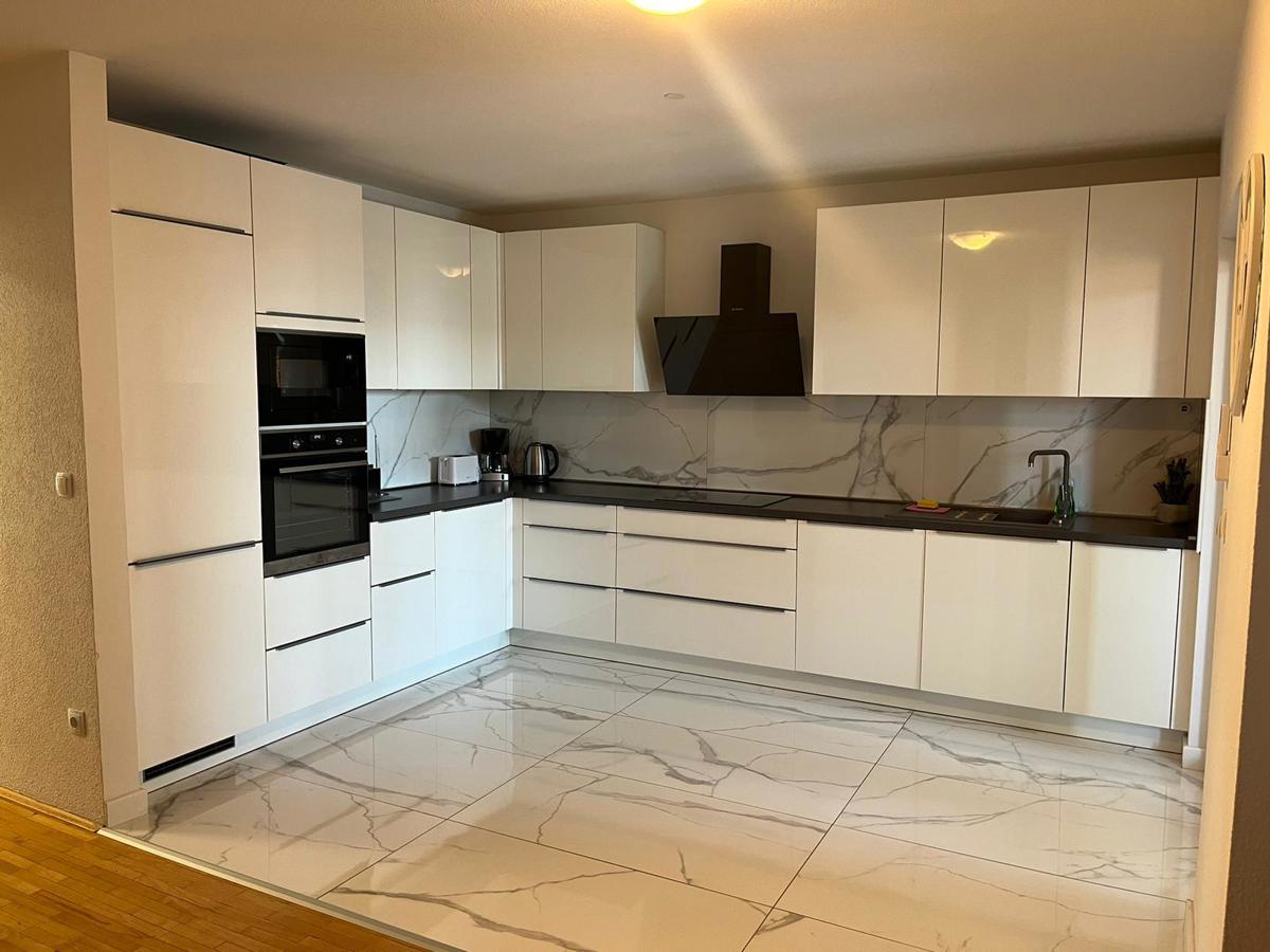 Stanovanje Duće, Dugi Rat, 105m2