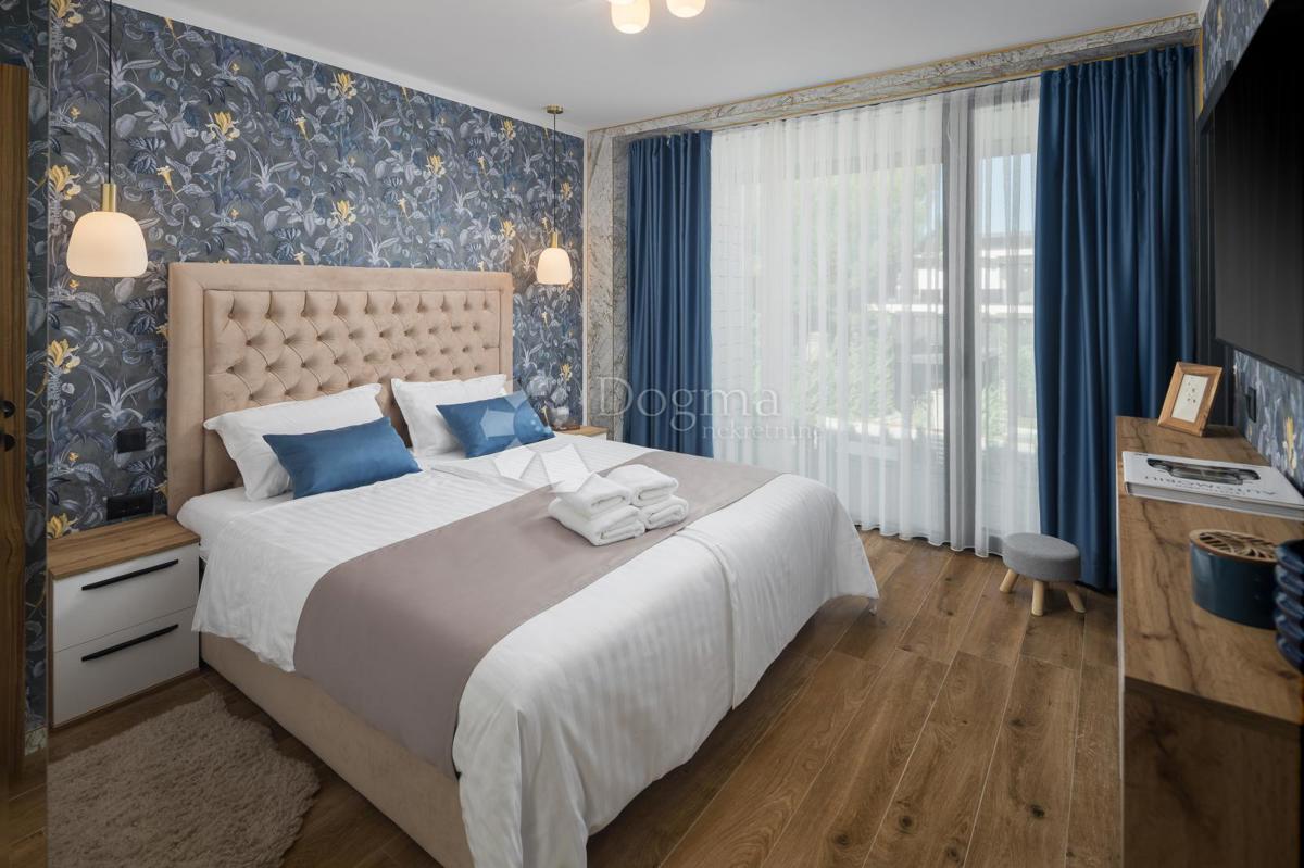 Hiša Funtana, 360m2