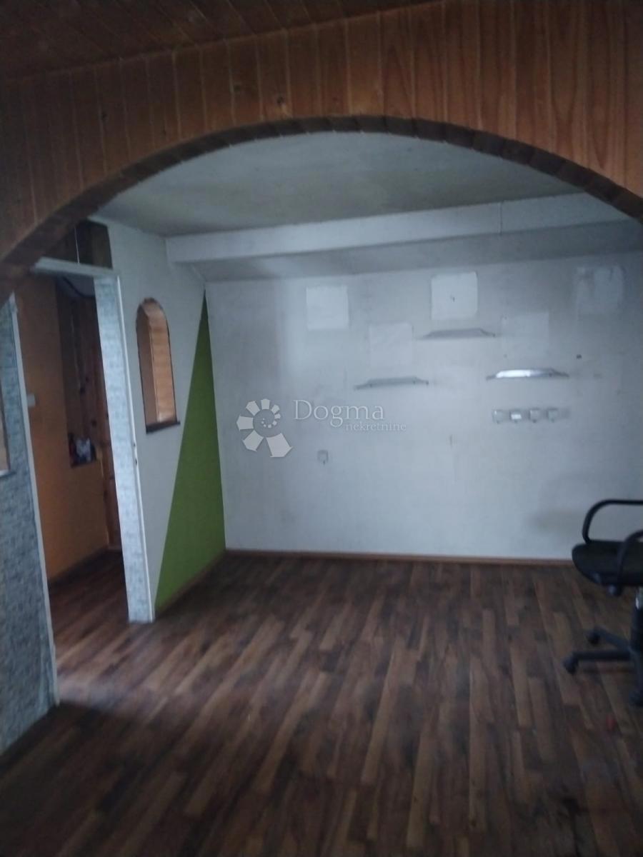 Hiša Centar Ivanić-Grad, Ivanić-Grad, 210m2