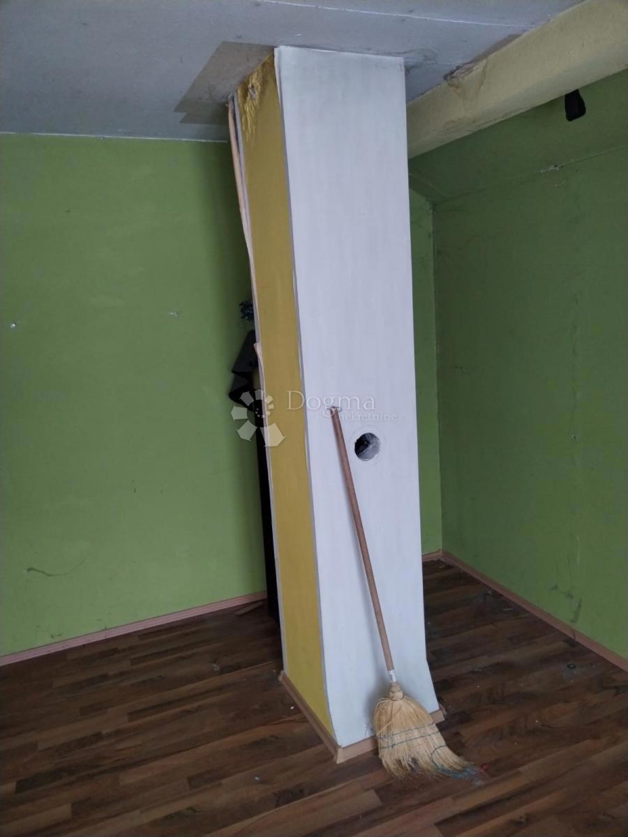 Hiša Centar Ivanić-Grad, Ivanić-Grad, 210m2