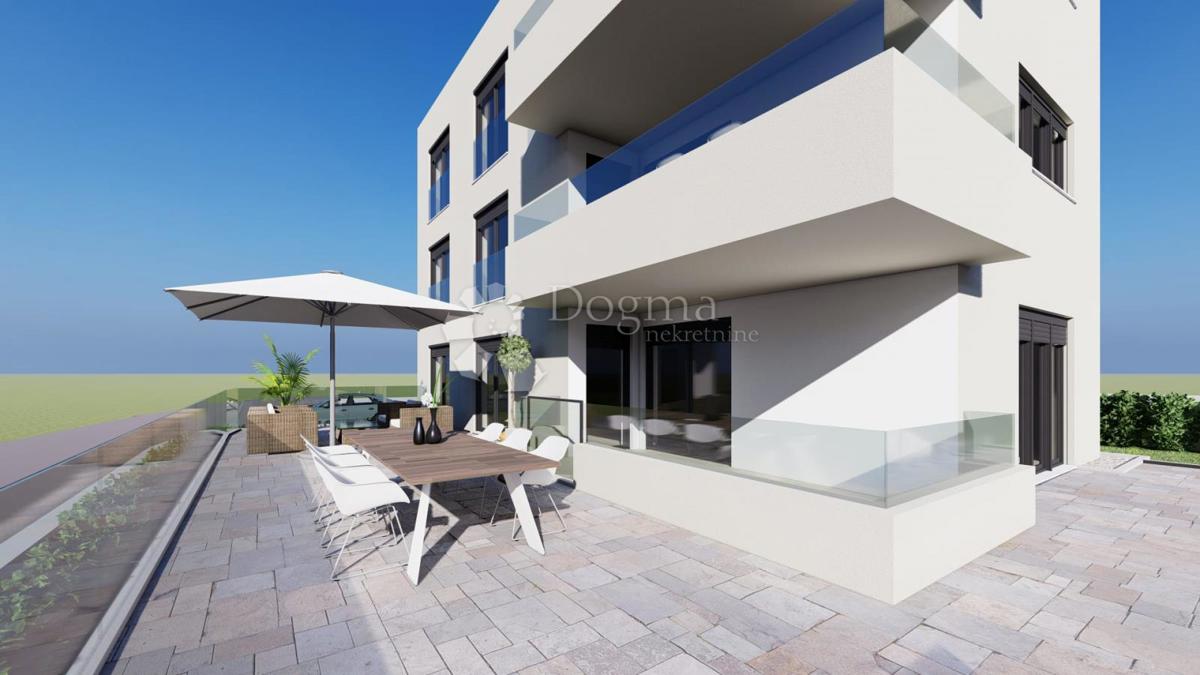 Apartma Rovanjska, Jasenice, 81m2