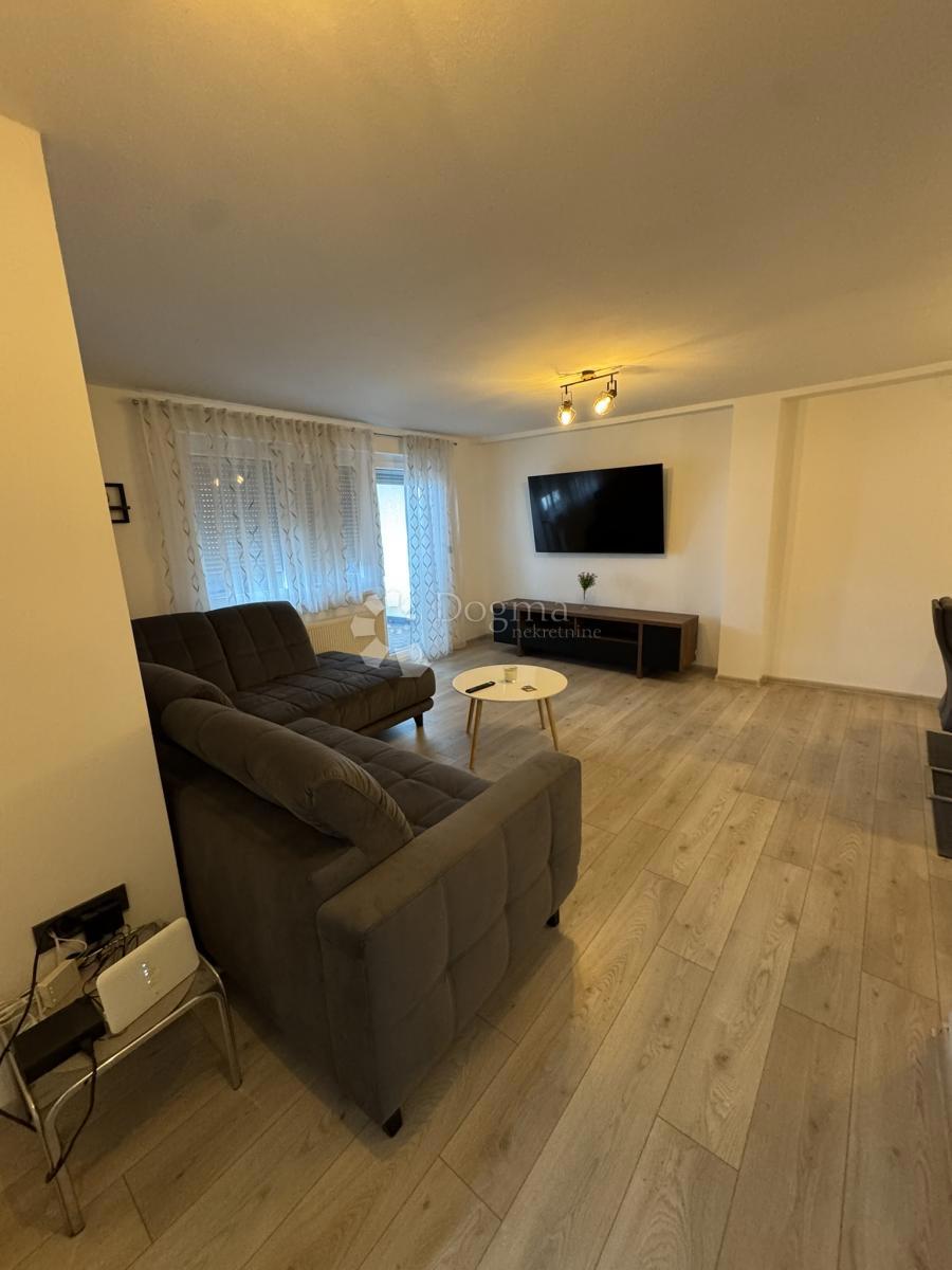 Stanovanje Centar, Bjelovar, 135m2