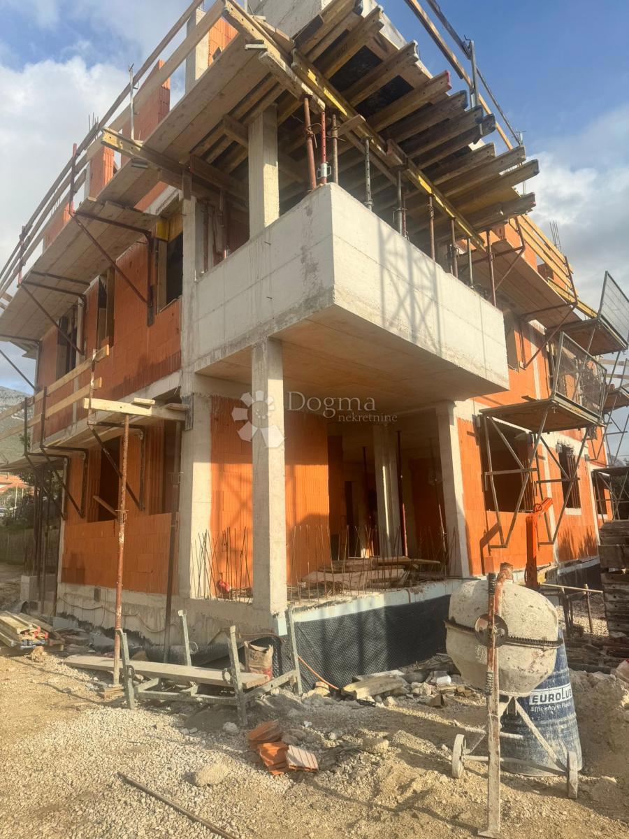 Stanovanje Kaštel Sućurac, Kaštela, 54,04m2