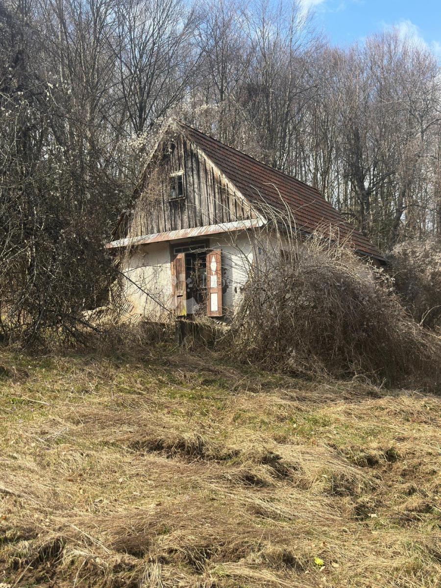 Zazidljivo zemljišče Brušane, Gospić - Okolica, 45.000m2