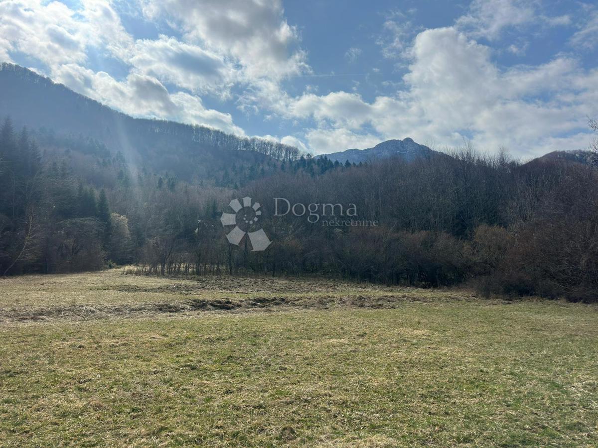 Zazidljivo zemljišče Brušane, Gospić - Okolica, 45.000m2