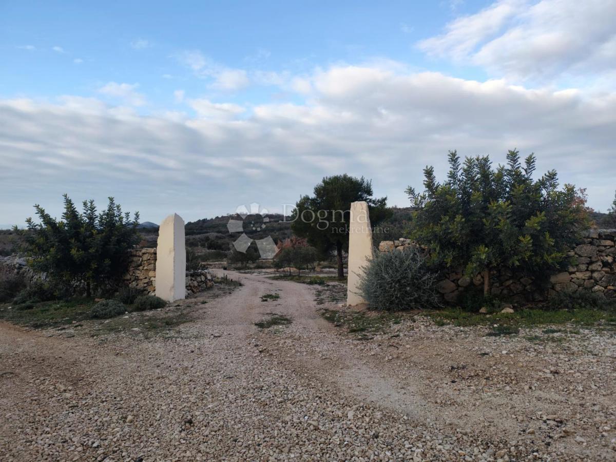 Zazidljivo zemljišče Zaton, Šibenik - Okolica, 30.000m2