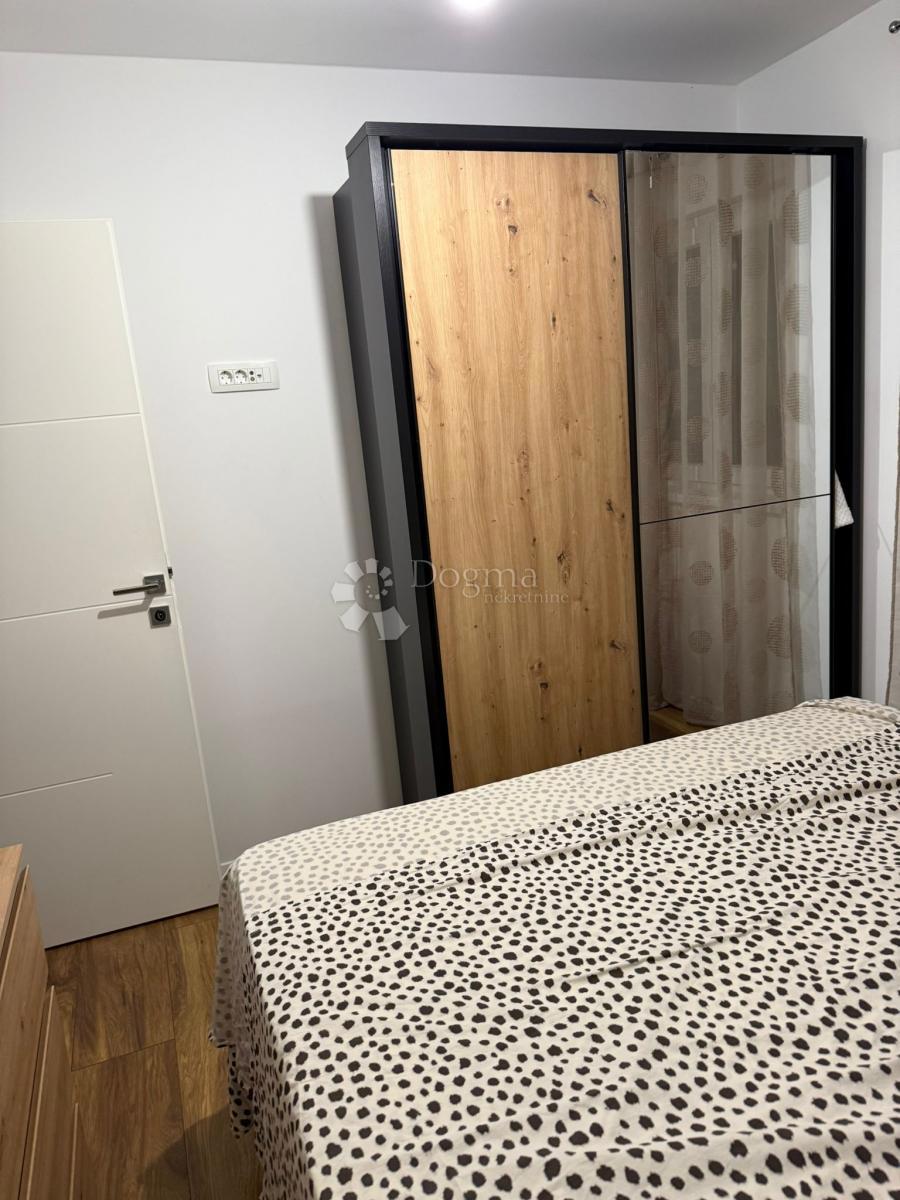 Stanovanje Kaštel Kambelovac, Kaštela, 55m2