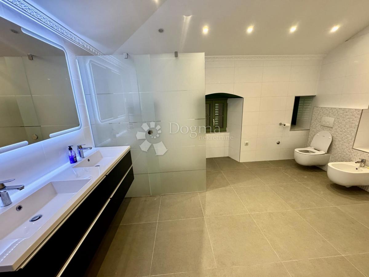 Apartma Opatija, 135m2