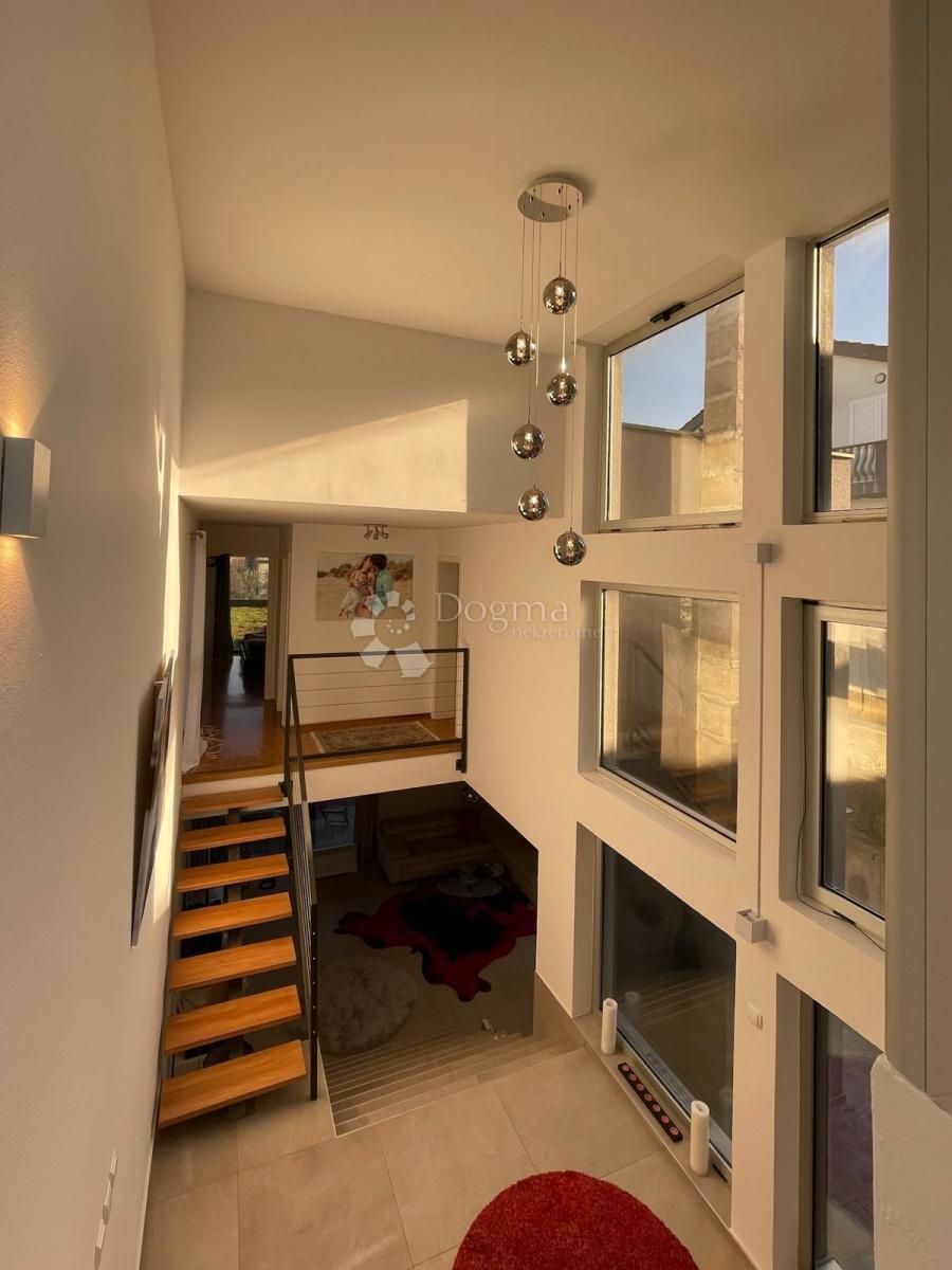 Hiša Novi Bokanjac, Zadar, 450m2