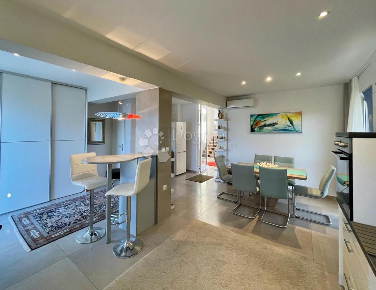 Hiša Novi Bokanjac, Zadar, 450m2