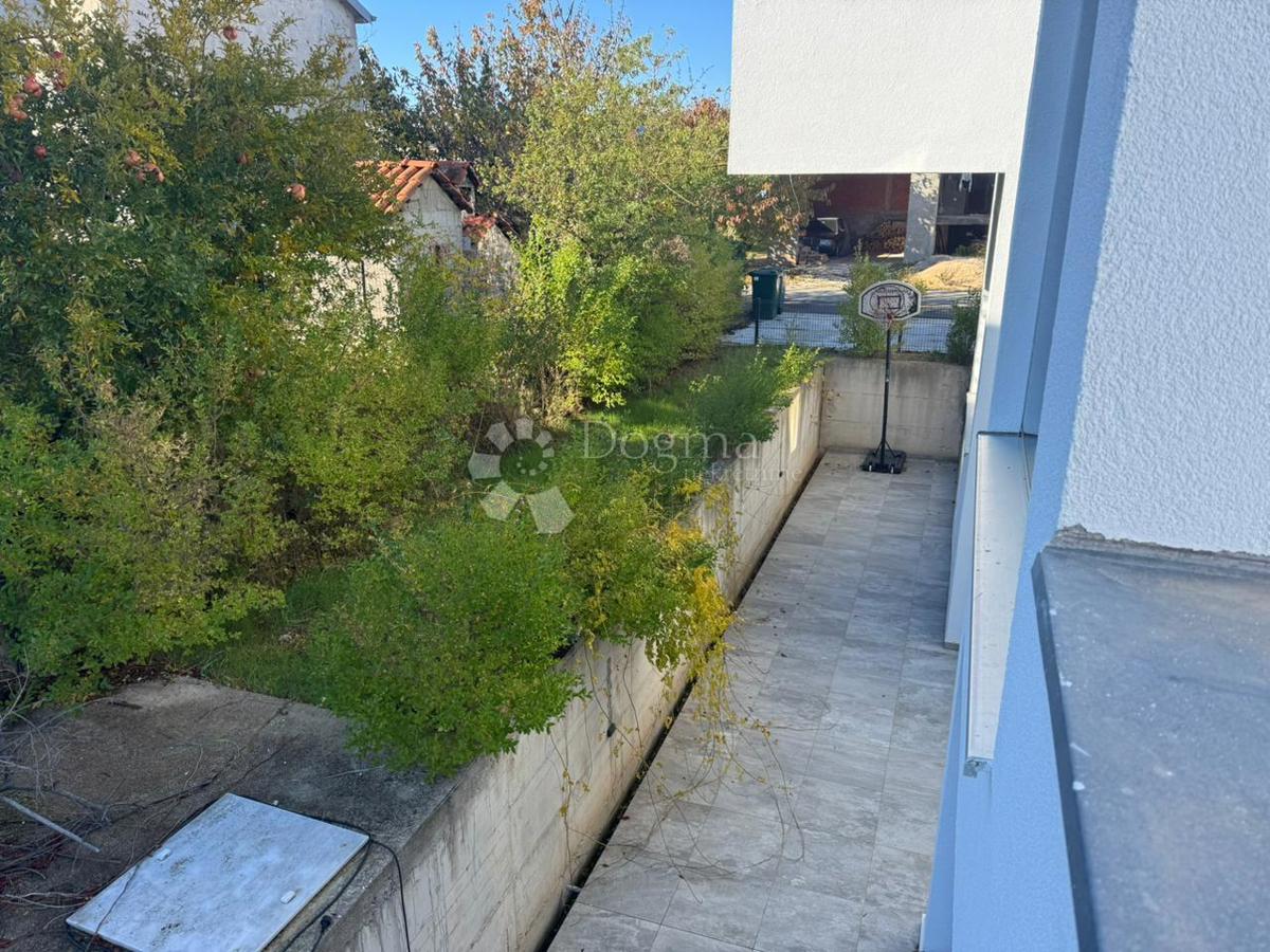 Hiša Novi Bokanjac, Zadar, 450m2