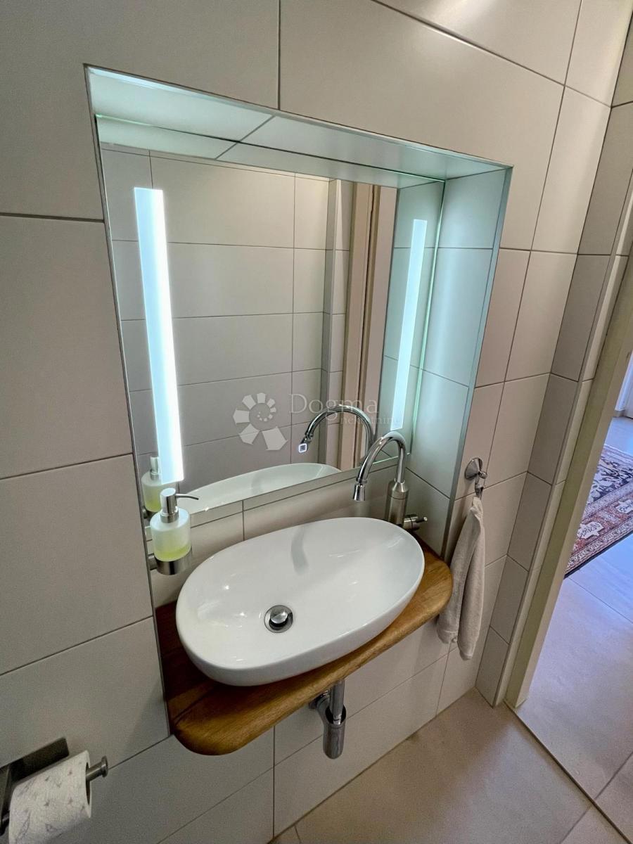 Hiša Novi Bokanjac, Zadar, 450m2