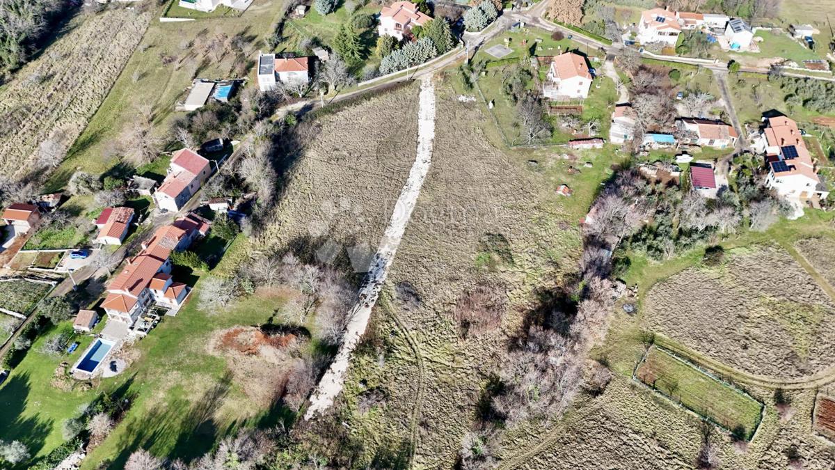 Zazidljivo zemljišče Cere, Sveta Nedelja, 966m2