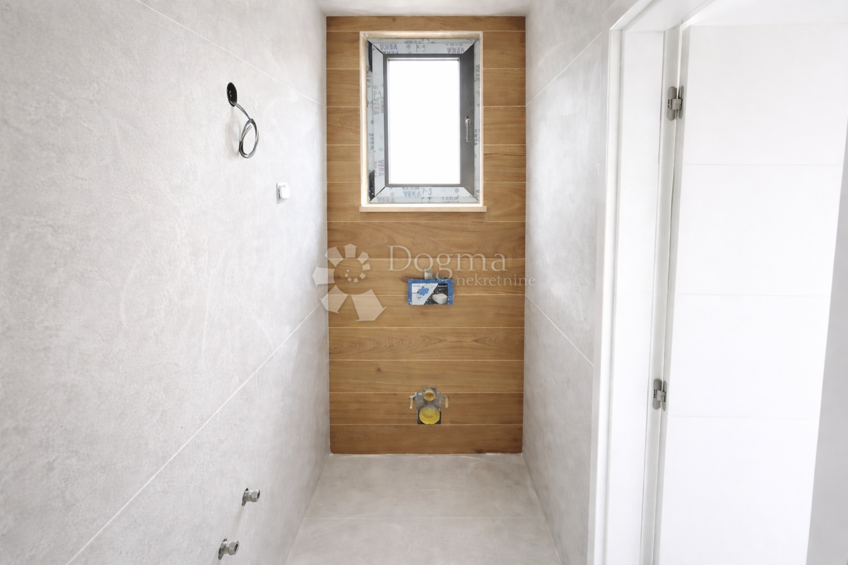 Stanovanje Rovinj, 81,66m2