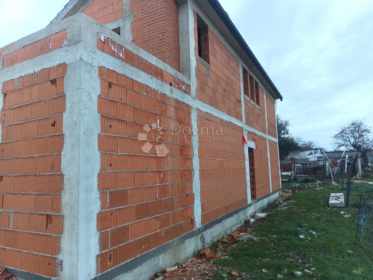 Hiša Ninski Stanovi, Nin, 130m2