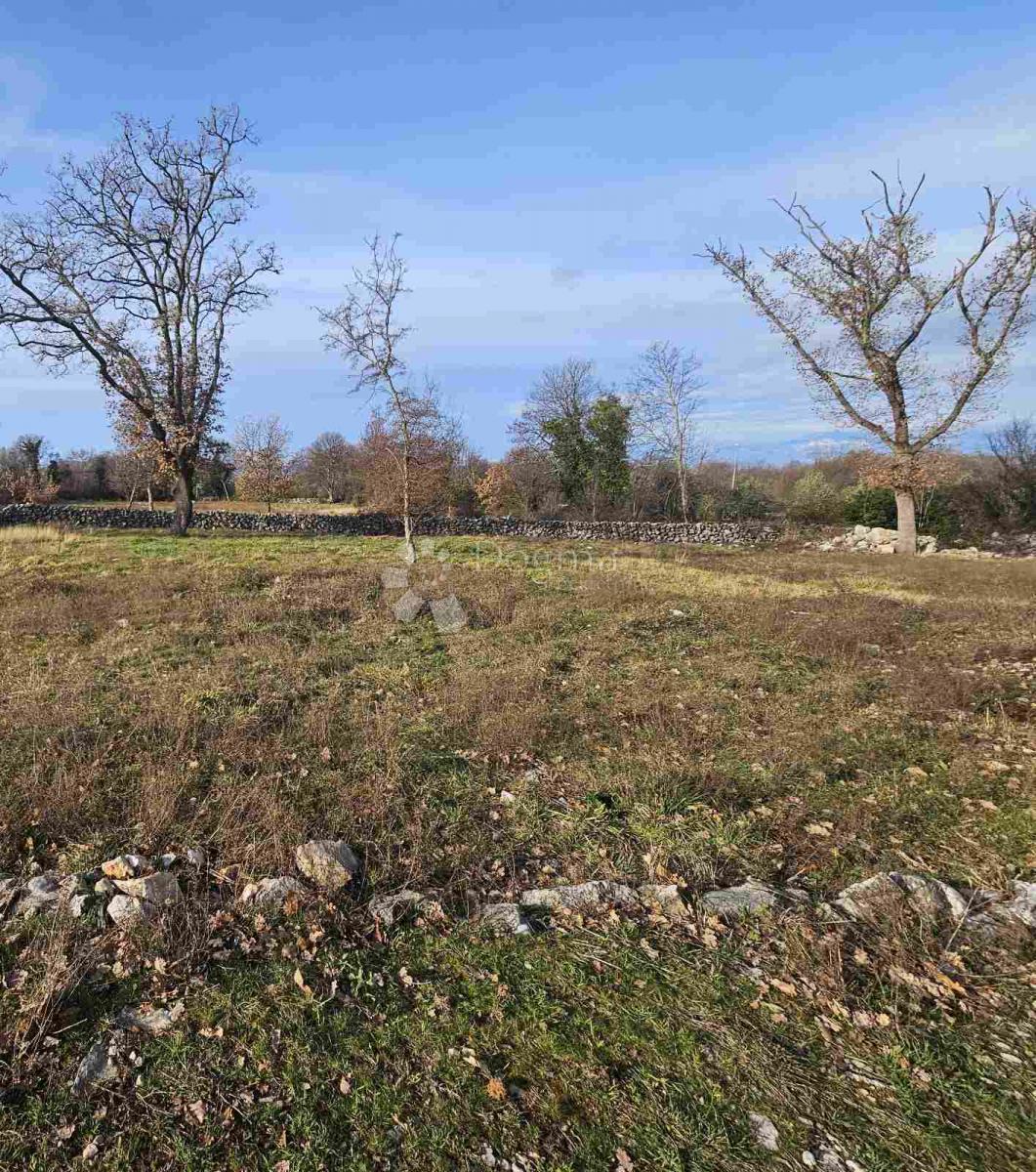 Zazidljivo zemljišče Sveti Anton, Malinska-Dubašnica, 609m2