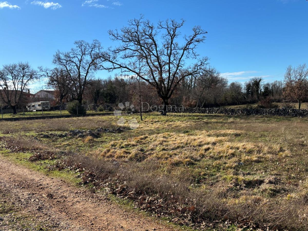 Zazidljivo zemljišče Sveti Anton, Malinska-Dubašnica, 609m2