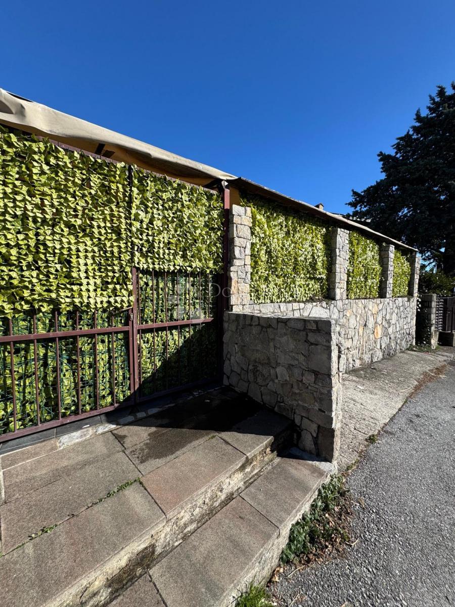 Poslovni prostor Zamet, Rijeka, 92m2