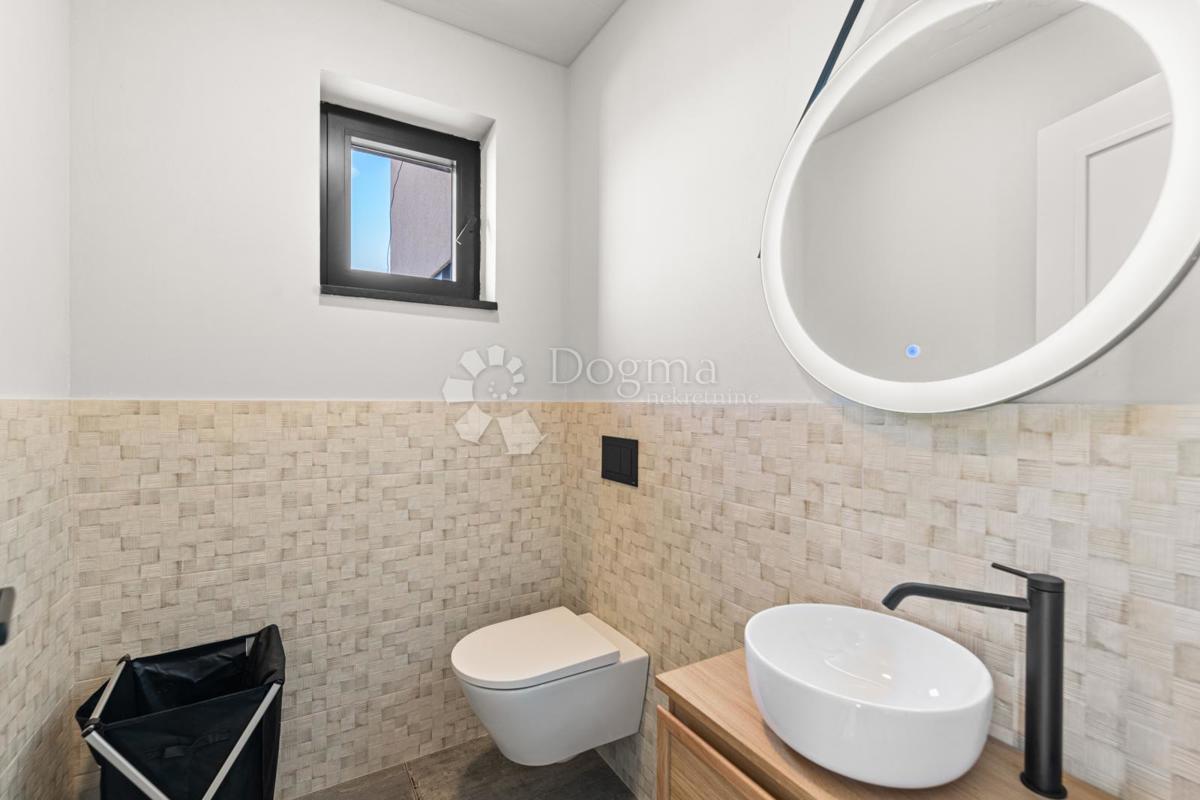 Hiša Krnica, Marčana, 168m2