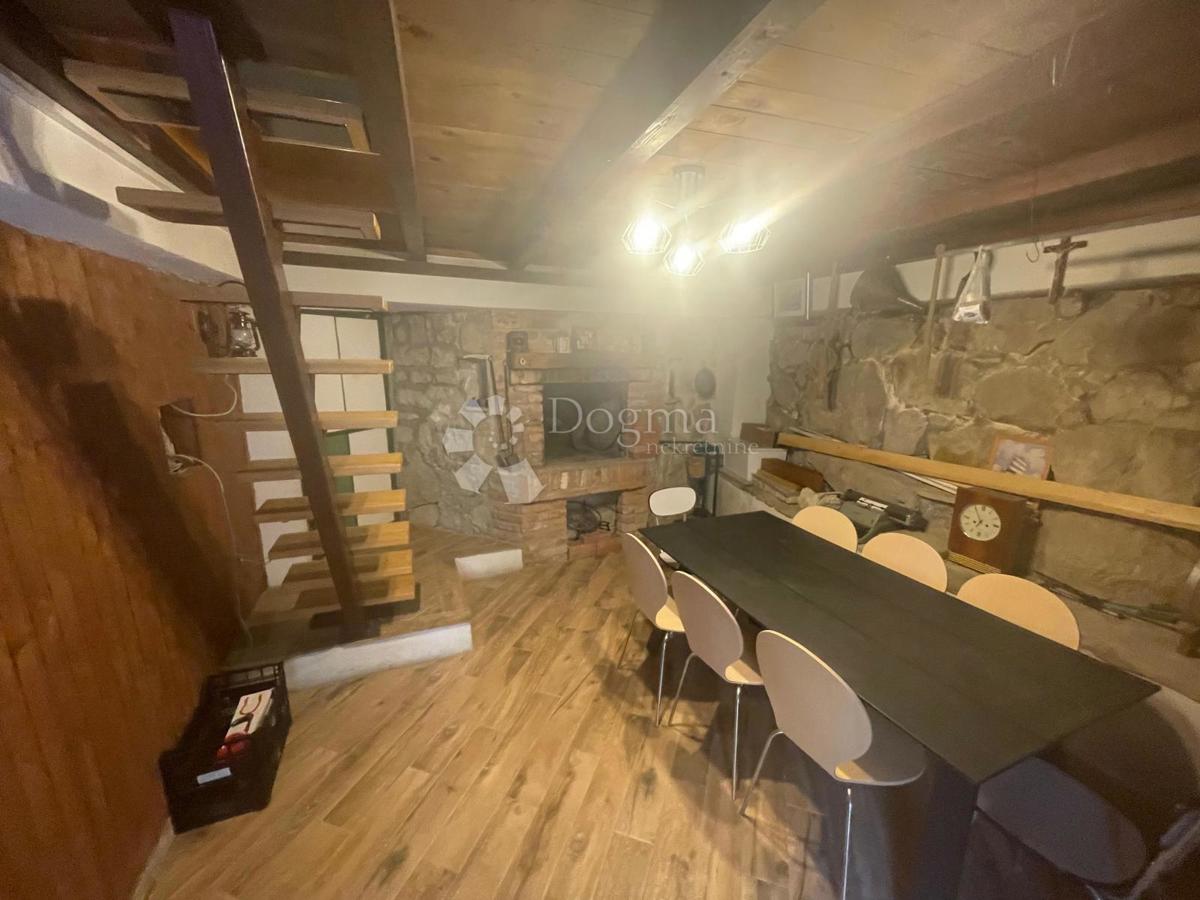 Hiša Jesenice, Dugi Rat, 200m2