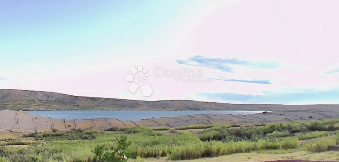 Zazidljivo zemljišče Pag, 761m2