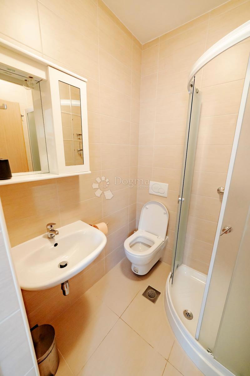 Hiša Višnjan, 200m2