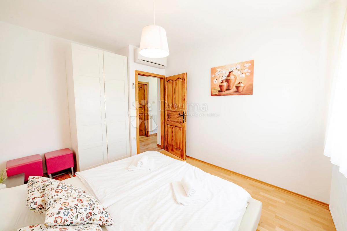 Hiša Višnjan, 200m2