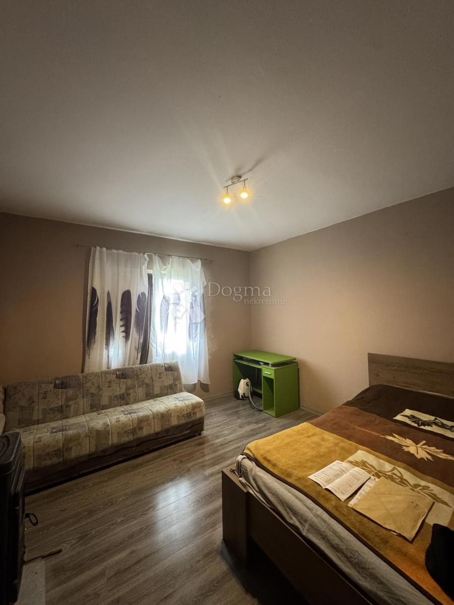 Hiša Hrgovljani, Bjelovar, 130m2