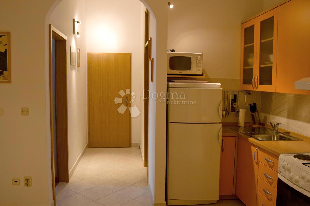 Stanovanje Arbanija, Trogir - Okolica, 100m2