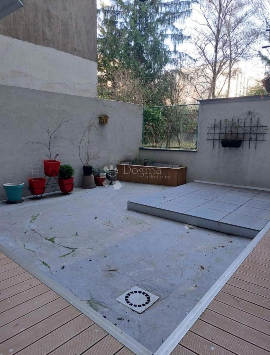 Stanovanje Donji grad, Donji Grad, 20m2