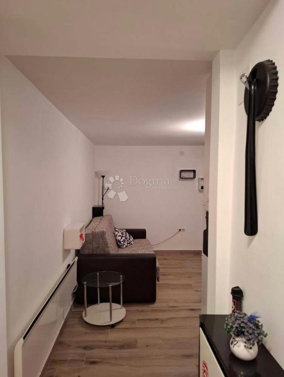 Stanovanje Donji grad, Donji Grad, 20m2