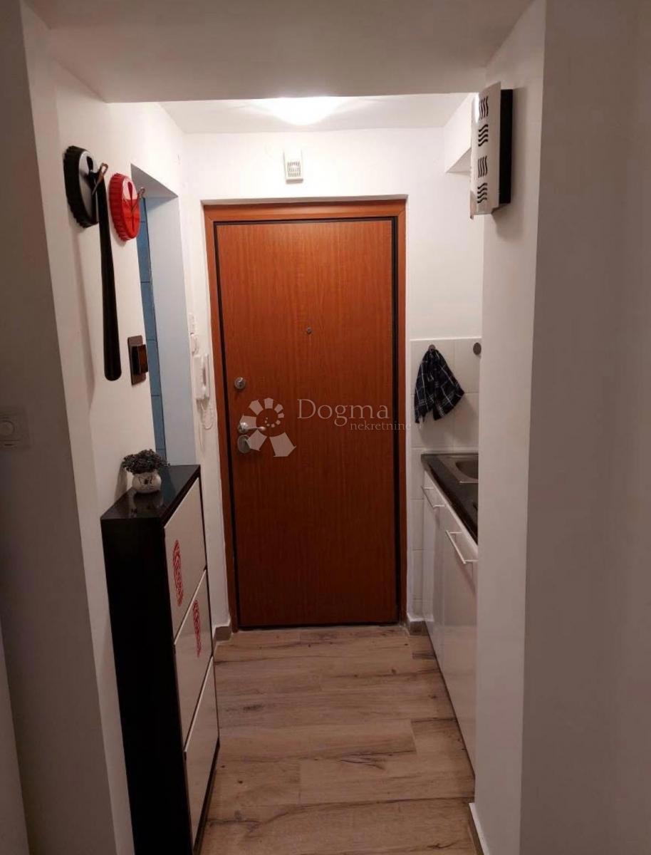 Stanovanje Donji grad, Donji Grad, 20m2