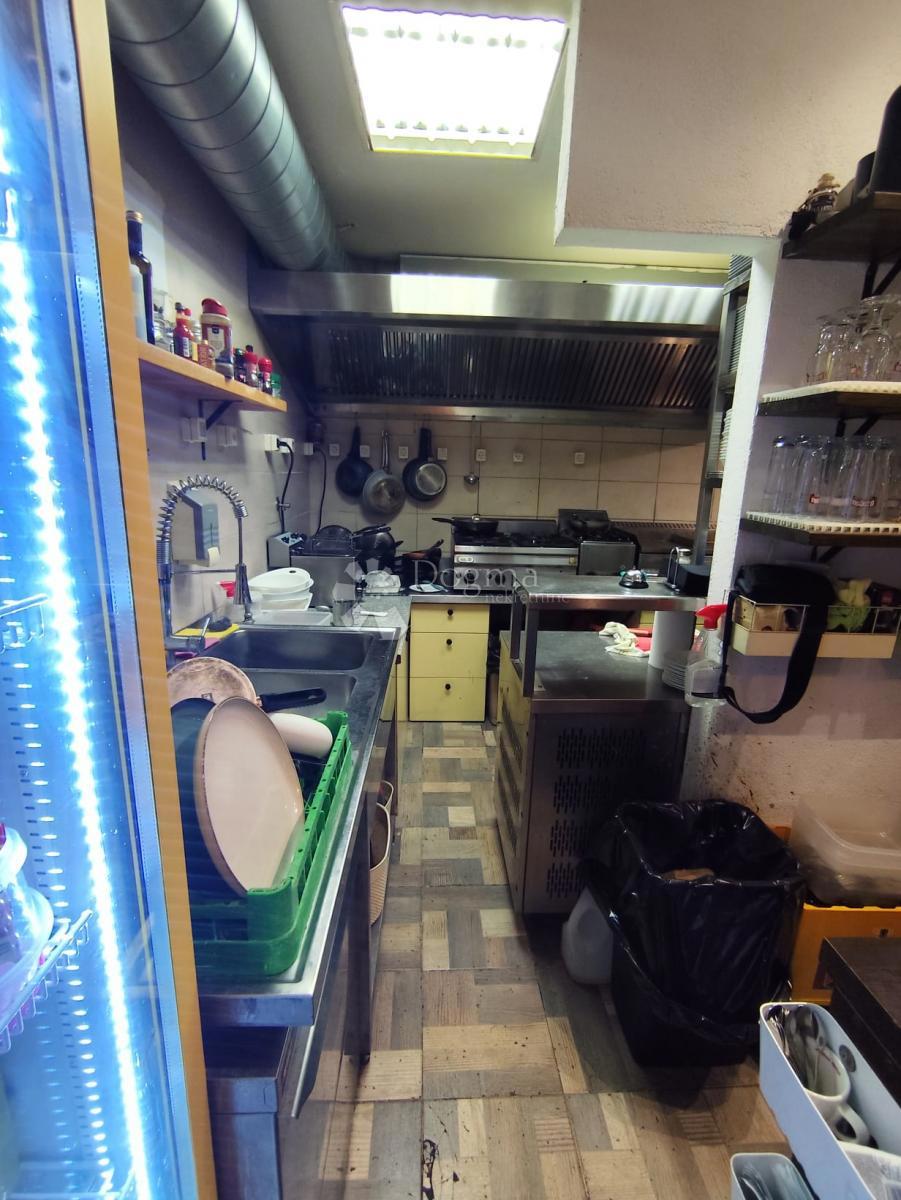 Poslovni prostor Dolac, Šibenik, 20m2