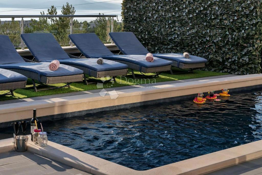 Hiša Veliko Brdo, Makarska, 160m2