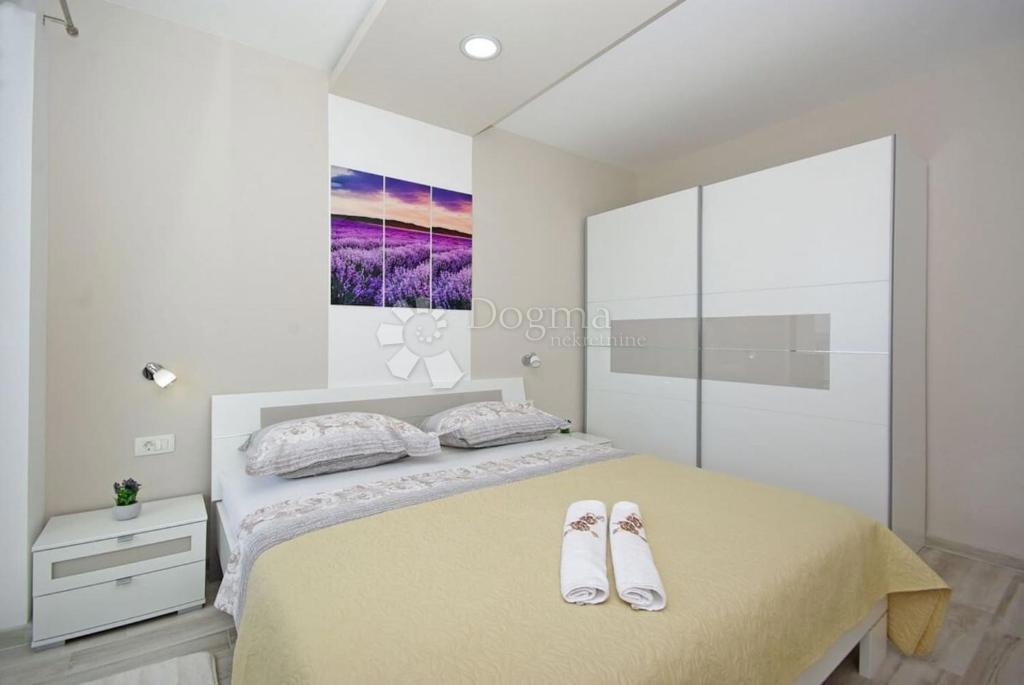 Hiša Veliko Brdo, Makarska, 160m2