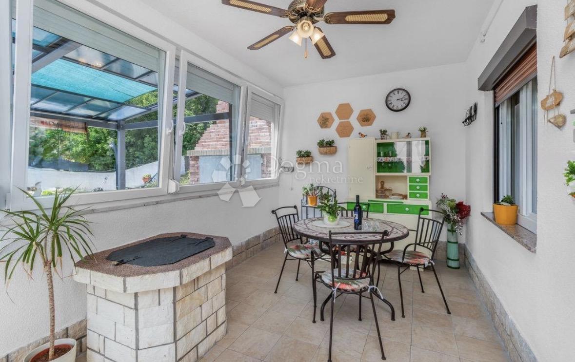 Hiša Novi Vinodolski, 150m2