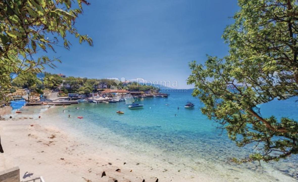 Hiša Novi Vinodolski, 150m2