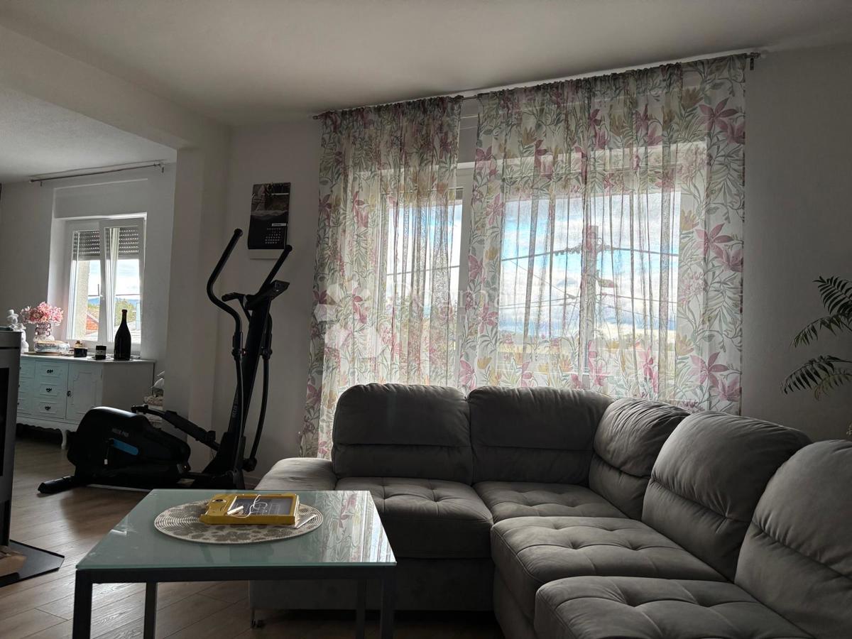 Stanovanje Centar, Gospić, 70m2