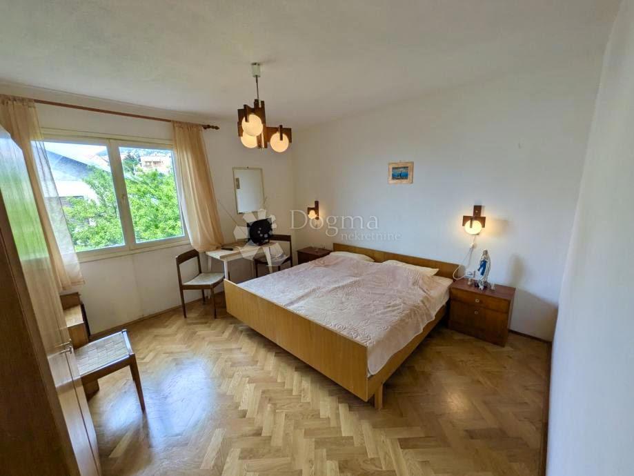 Stanovanje Karlobag, 95,02m2