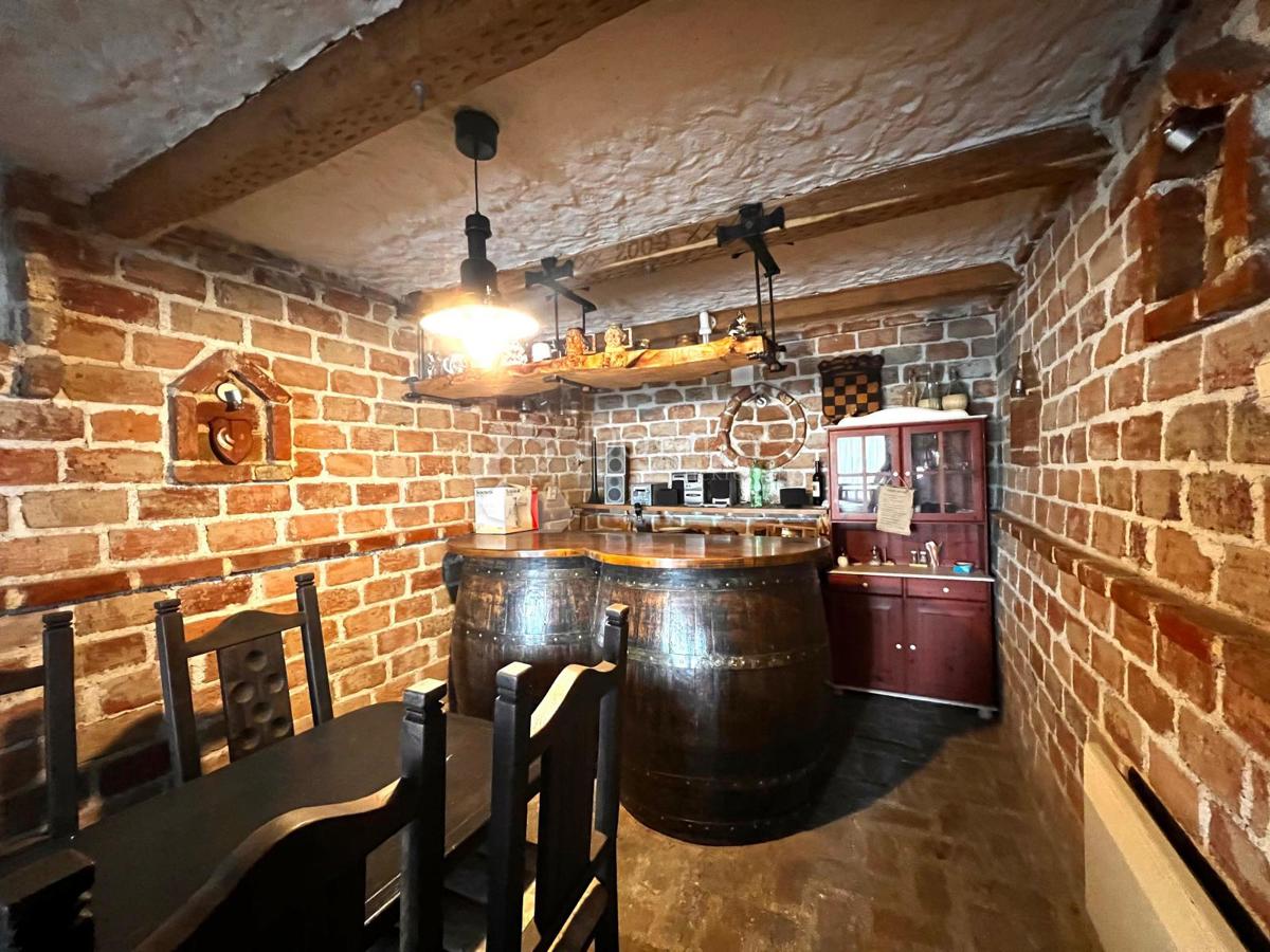 Hiša Krašić, 180m2