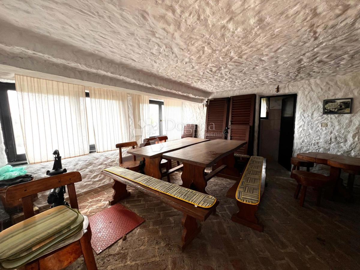 Hiša Krašić, 180m2