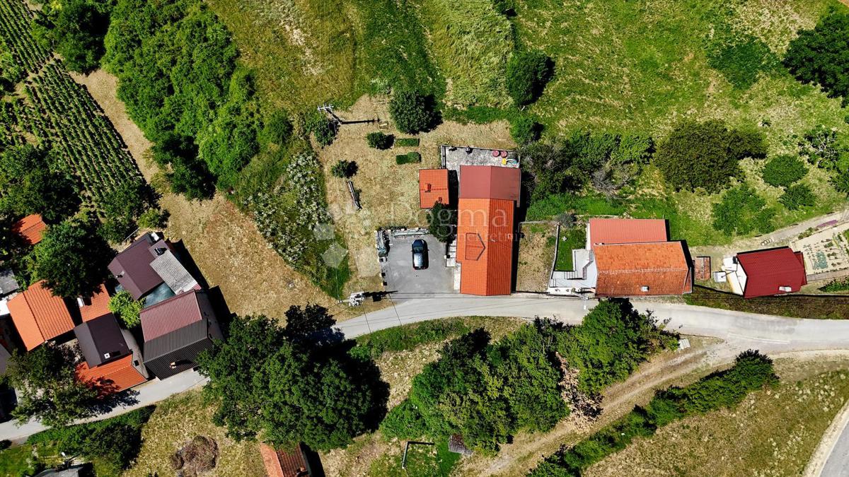 Hiša Krašić, 180m2