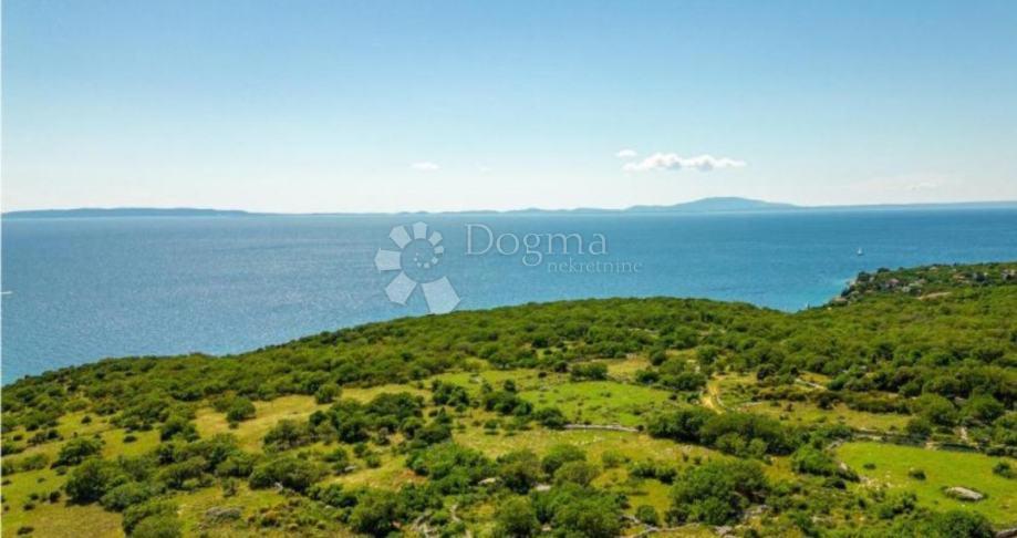 Zazidljivo zemljišče Potočnica, Novalja, 1.600m2