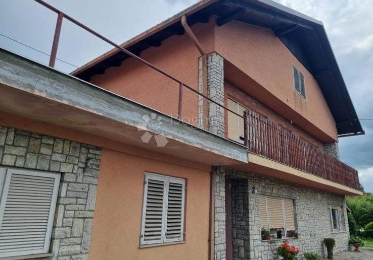 Hiša Brckovljani, 345m2